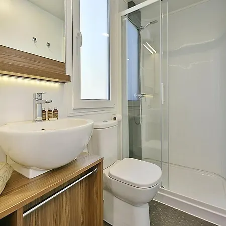 Comfort 2 Bedrooms Mobile With Terrace Porec